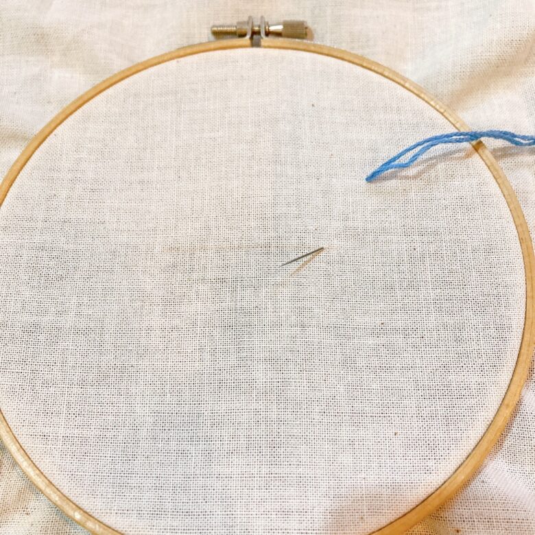 初心者さん向け】刺繍の刺し始め～終わり方を事例付で解説 - オーダー 