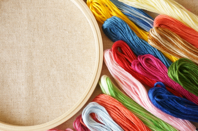 【初心者さん向け】刺繍の刺し始め～終わり方を事例付で解説 - オーダーメイド刺繍の専門店｜刺繍屋ドットコム